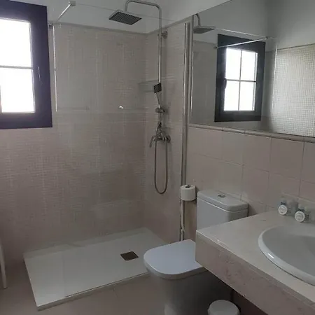 فيلة Geneva - Relax Y Diversion *