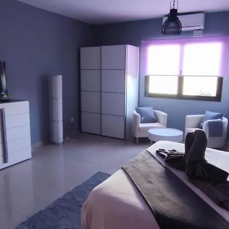 فيلة Geneva - Relax Y Diversion *