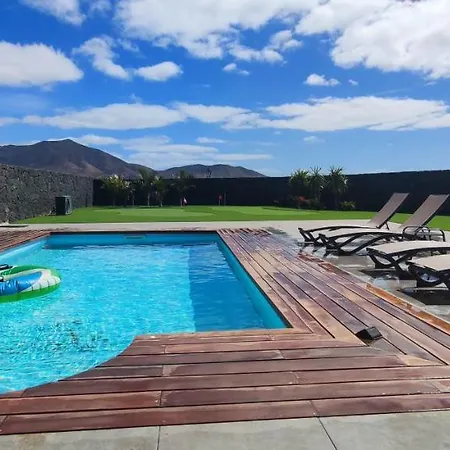 Villa Geneva - Relax Y Diversion Playa Blanca (Lanzarote)