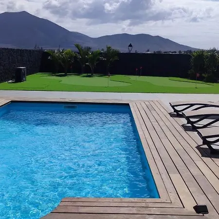 Villa Geneva - Relax Y Diversion Playa Blanca (Lanzarote)