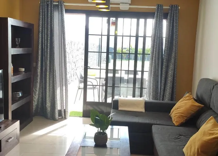 Geneva - Relax Y Diversión * Playa Blanca (Lanzarote)